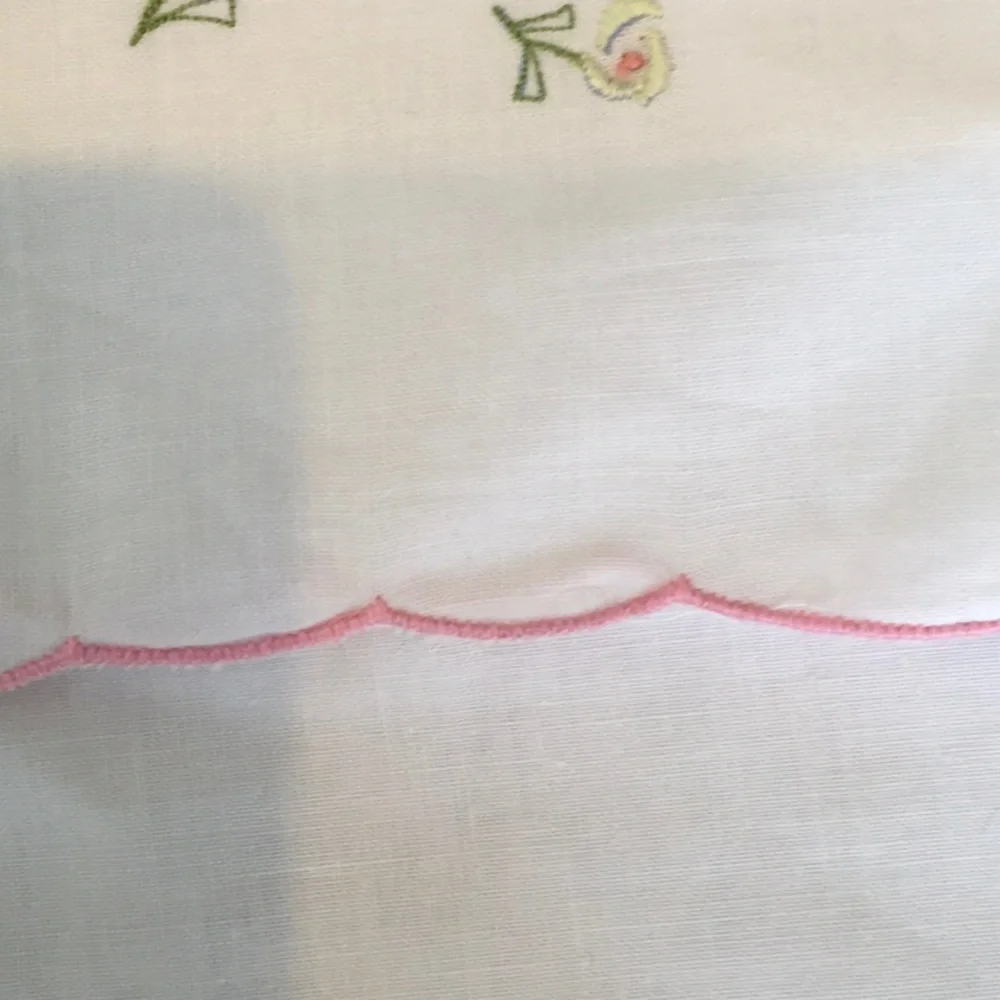NWT 100% Cotton Embroidered Pillowcases Set of two